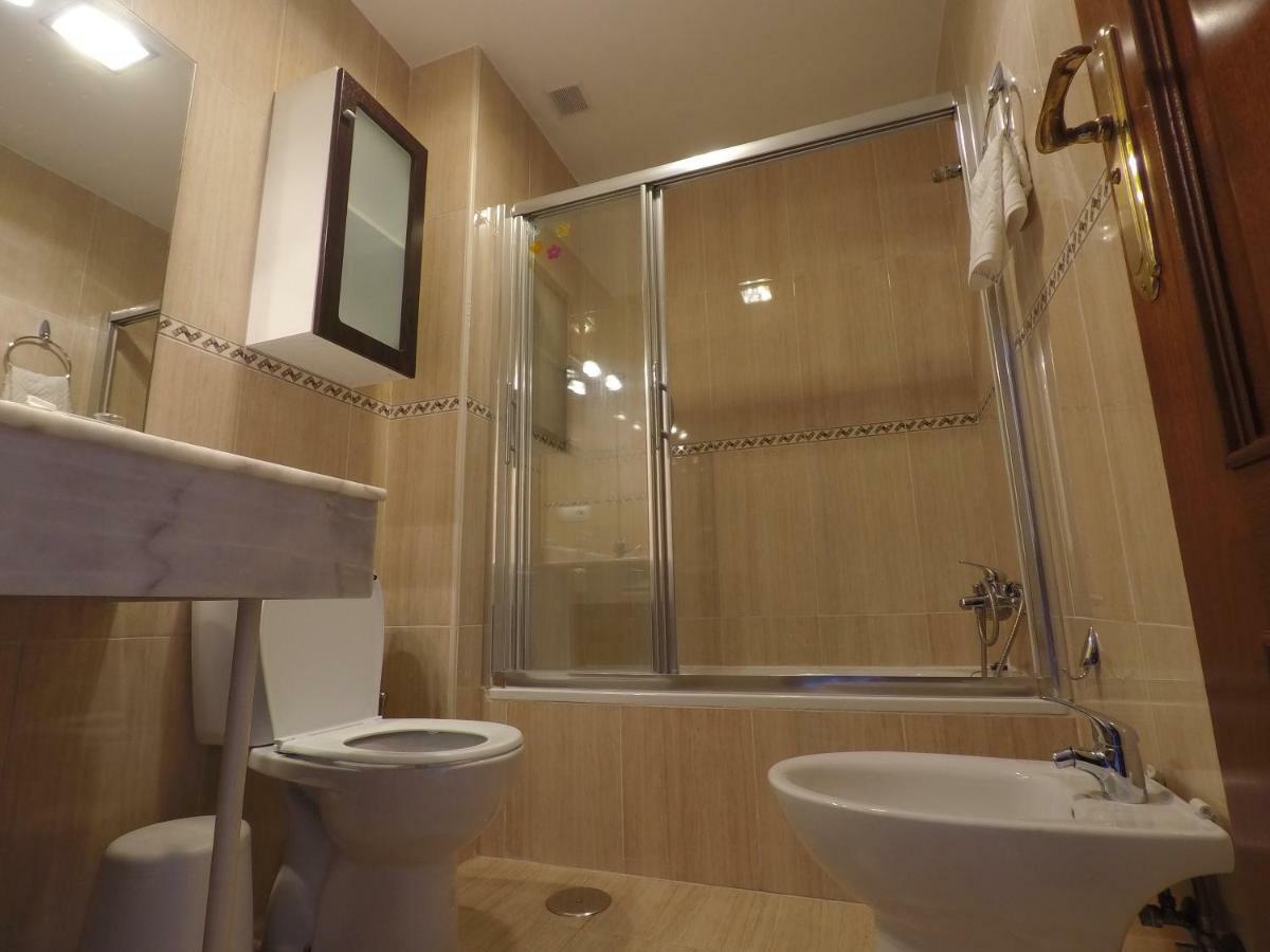 The Best Hostelito! Free Parking 세비야 외부 사진